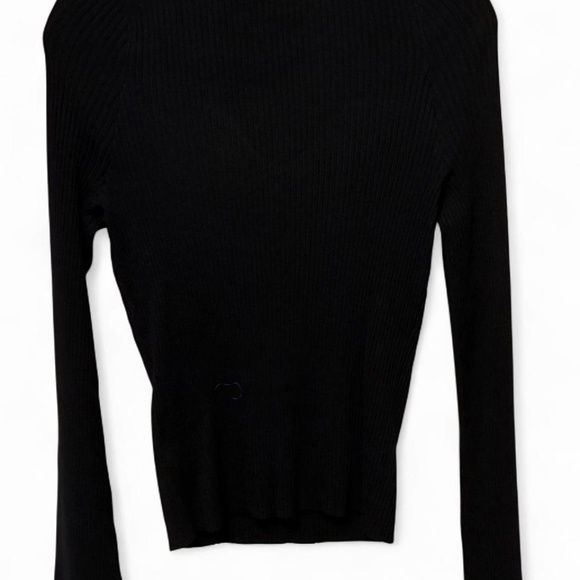 RIB-KNIT SWEETHEART-NECKLINE TOP With Bell Sleeves - Picture 4 of 4